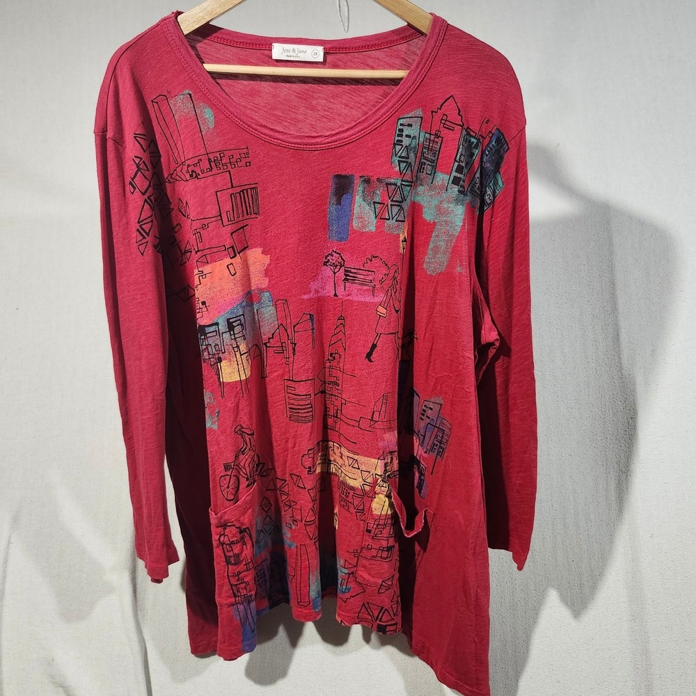 Jess & Jane Red City Skyline Graphic Slub Knit Tunic Top Pockets Plus 2X USA Art